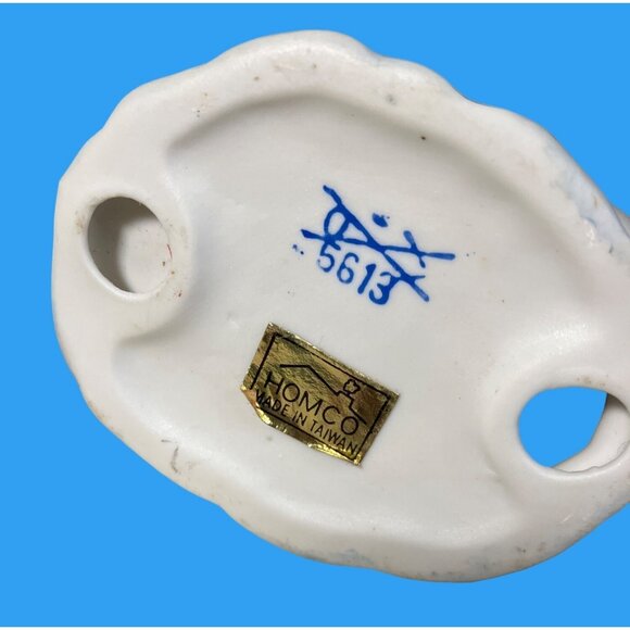 HOMCO #5613  Porcelain Winter Friends Christmas Kids Trio - Picture 10 of 10